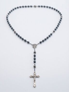Handmade New Mexico Silver Black Bead Rosary with Crucifix – New